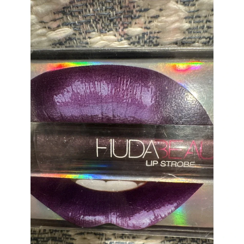 Huda Beauty Lip Strobe - Moody - NIB - Strobing Metallic Lip Gloss - Purple